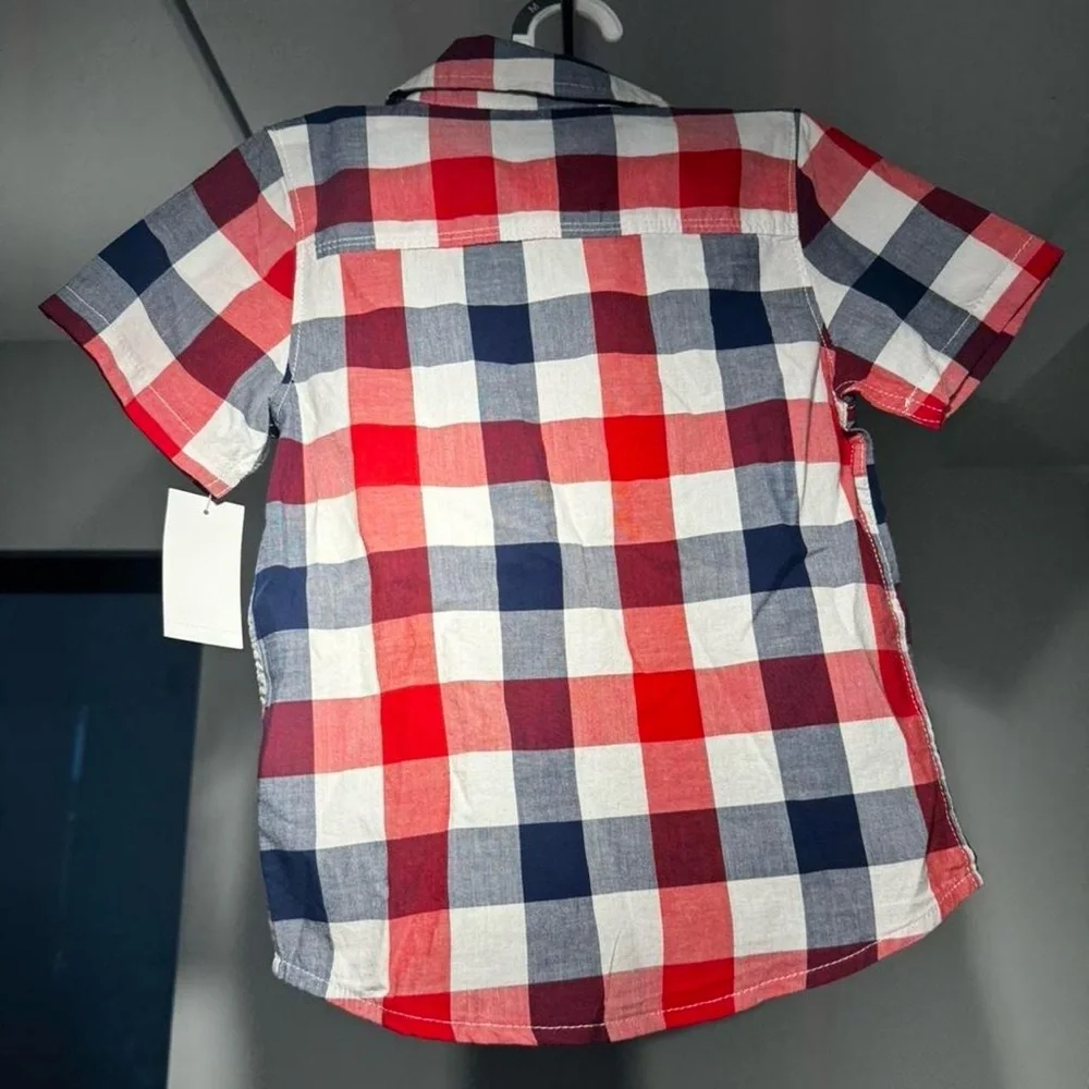 OshKosh & Eddie Bauer Boys NWT Shirt Bundle Size 5 6